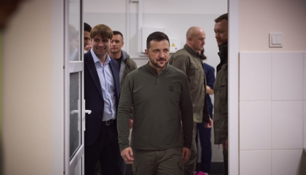 President Zelensky visits injured servicemen, honors them with awards in Uzhhorod