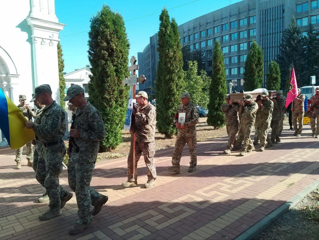 Пам’яті старшого лейтенанта Сергія Рожковського (позивний «Санта»)