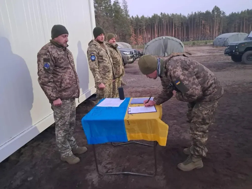 Перші добровольці Українського легіону склали військову присягу