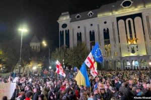 Біля будівлі парламенту Грузії проходить мітинг опозиції