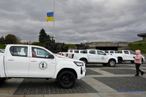 Lithuania hands over equipment to Ukraine as part of demining coalition