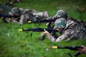 Генштаб показав, як українські військові проходять тактичну підготовку у Британії