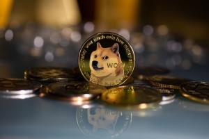 Ціна на мем-криптовалюту Dogecoin зросла майже на 20%