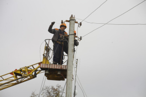 У Кам'янці на Харківщині повністю відновили електропостачання