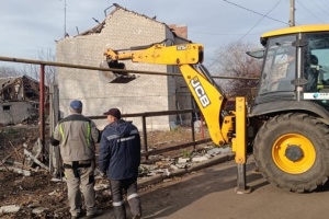 На Донеччині жителям Новодмитрівки відновили газопостачання, яке було припинено через обстріли