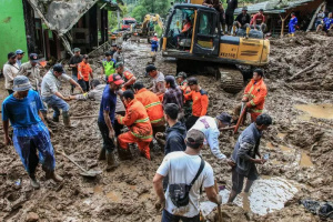 Зсуви ґрунту в Індонезії: кількість загиблих зросла до 27