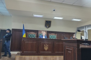 Суд продовжив домашній арешт митрополиту УПЦ МП Феодосію, але зняв електронний браслет