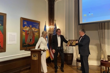 U.S. surgeon, non-profit receive Order of Saint Panteleimon for helping Ukraine