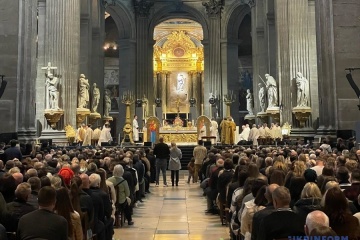 Ukrainian community in France commemorates Holodomor victims