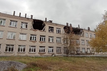 Russian troops destroyed all schools in Sviatohirsk community