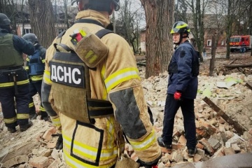 26 Verletzte, zwei von ihnen Kinder: In Krywyj Rih Rettungsarbeiten am Ort russischen Angriffs abgeschlossen