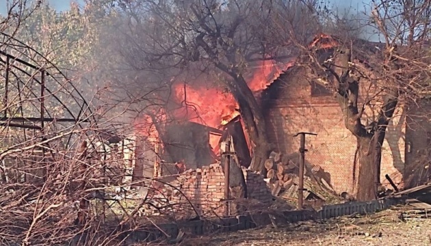 Guerre en Ukraine : Plusieurs destructions causées par des bombardements russes sur la région de Dnipropetrovsk 