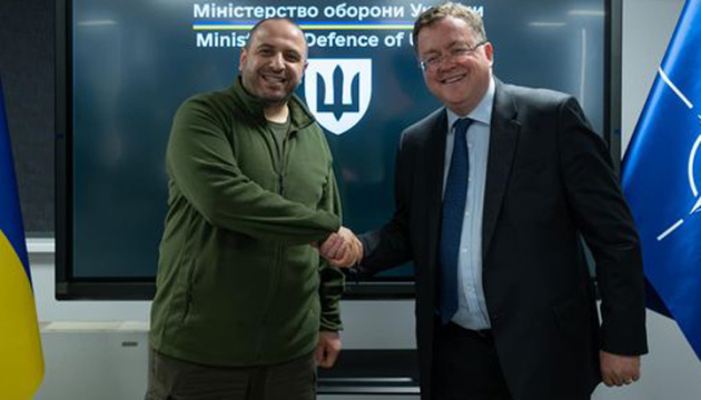 Defense chief Umerov meets with Senior NATO Representative to Ukraine