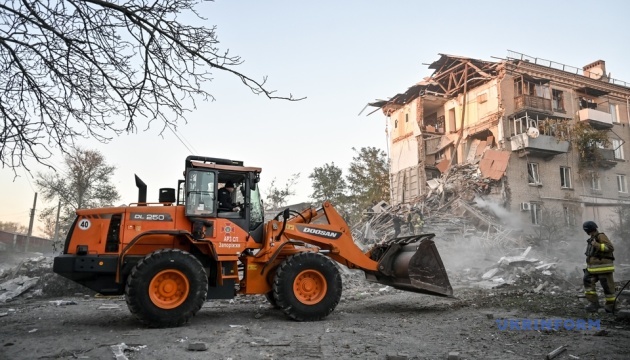 All evening and night, terrorists attacked our cities: Zelensky shows aftermath of Russian strikes