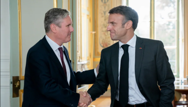 Medios: Starmer y Macron quieren convencer a Biden de que permita a Ucrania disparar misiles Storm Shadow hacia el interior de Rusia