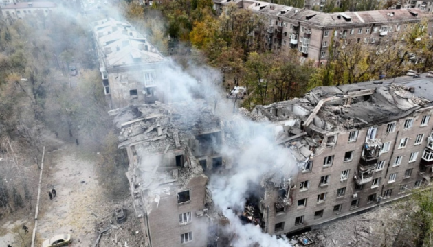 Attack on five-story building in Kryvyi Rih: Bodies of two children recovered from under rubble