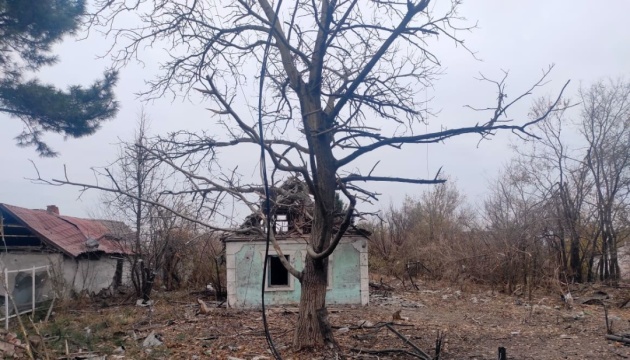 Загарбники минулої доби вбили двох жителів Донеччини і ще вісьмох поранили