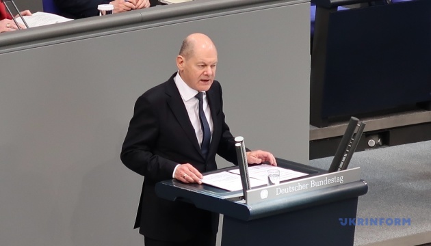 Scholz calls on German businesses to invest more in Ukraine