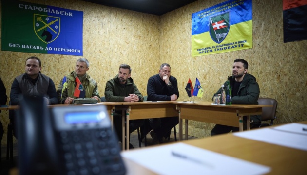 Зеленський провів нараду з безпекових і соціальних питань на Харківщині