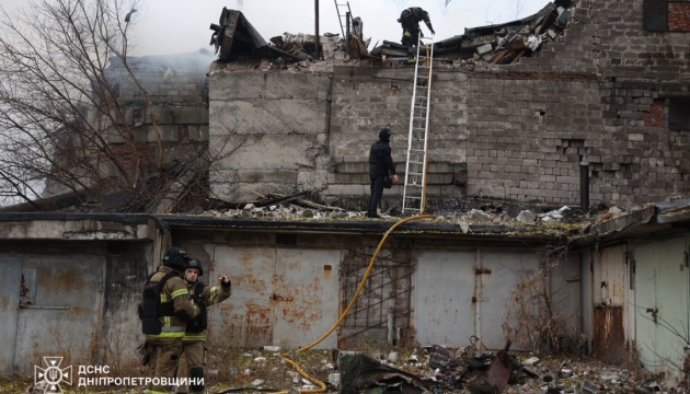 Ракетна атака РФ: троє постраждалих у Дніпрі, 31 - у Кривому Розі