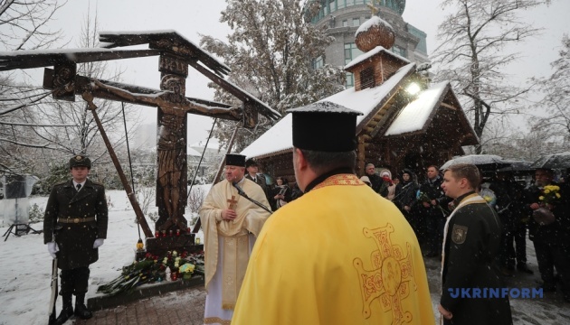 У День Гідності та Свободи відбулася спільна міжконфесійна молитва за Україну