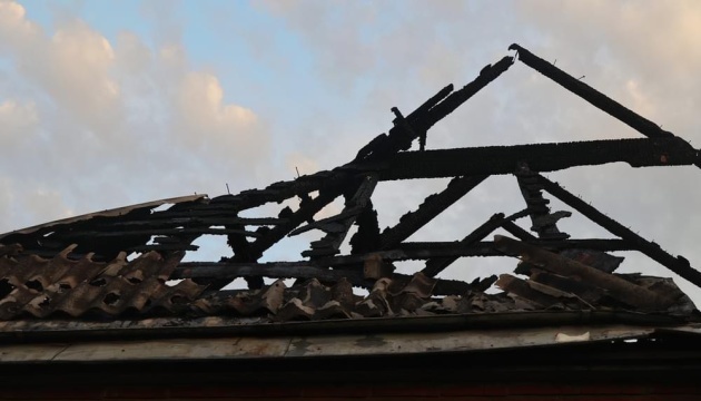 Residential buildings damaged in Zaporizhzhia following Russian nighttime attack 