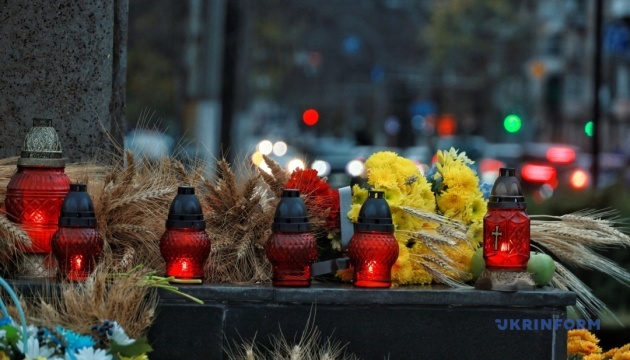 Ukraine commemotares the Holodomor victims / Photo by Nina Liashonok, Ukrinform