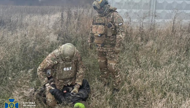 Агент ФСБ планував спалити підстанцію, що живить військовий аеродром на Кіровоградщині