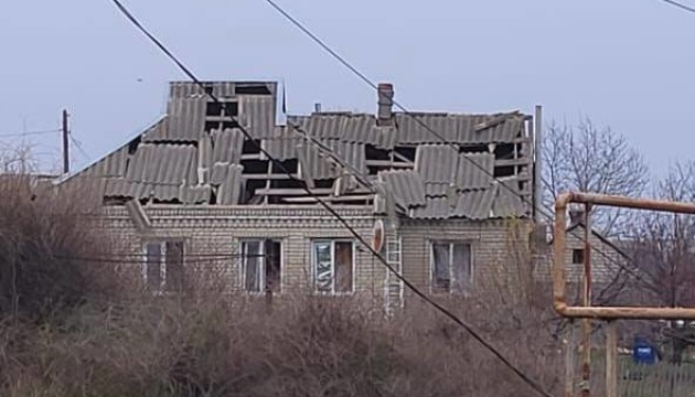 Внаслідок ворожої атаки в Одеському районі пошкоджені шість будинків, є поранений