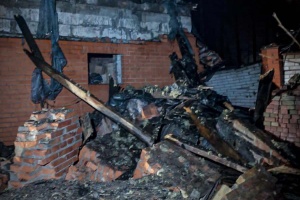 Russian drone debris damages houses, apartment in Kyiv region