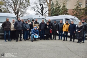 Миколаївщина отримала дев'ять автобусів для закладів освіти, культури та спорту від Нижньої Саксонії - ОВА