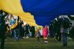 Між надією та відчаєм: цінності й переконання молодих українців сьогодні