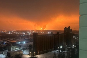 Russia reports strikes on aviation complex in Taganrog, oil depot in Bryansk