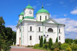 У власність держави повернули Успенський собор у Каневі