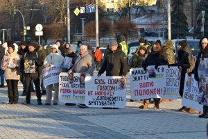 Ворог засудив 12 мешканців окупованого Енергодара