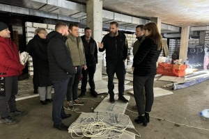 Unterirdische Schulen: Bildungsminister Lisowyj besichtigt Baustellen in Region Cherson