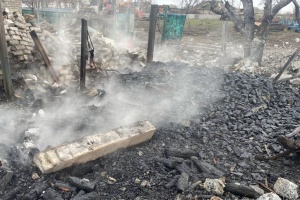 Guerre en Ukraine : Un mort et huit blessés dans des bombardements russes sur la région de Donetsk 