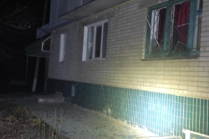 Russian army shells Nikopol twice with heavy artillery at night