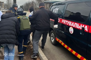 Удар дроном по ринку в Нікополі: кількість поранених зросла до восьми