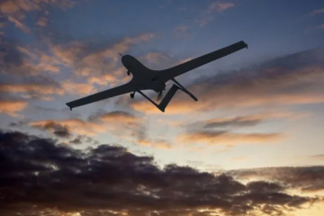 Drohnen greifen Luftstützpunkt bei Rjasan und einen Hafen in Noworossijsk an