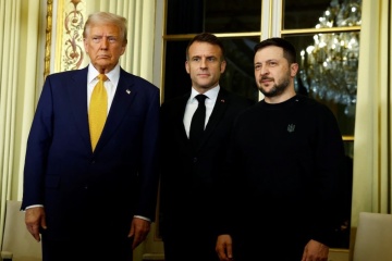 Zelensky s’est entretenu avec Trump et Macron à l'Élysée