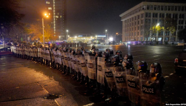 У Тбілісі розігнали акцію протесту, десятки затриманих