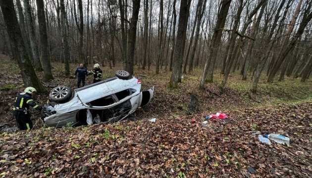 Водій п’яний та не мав права керувати: у ДТП на Волині постраждали жінка і двоє дітей