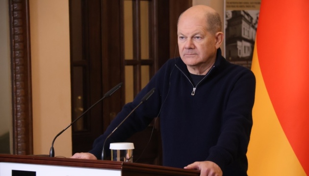 Scholz promises continued military support for Ukraine, but not Taurus missiles