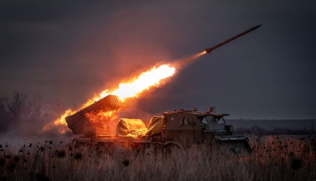 General Staff reports 180 combat engagements along front lines, heavy Russian losses on Pokrovsk front 