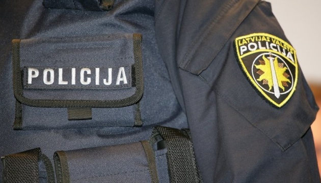 У Латвії вимагають притягнути до відповідальності громадянина Естонії та РФ за осквернення меморіалу