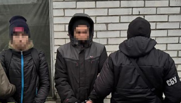 Law enforcers nab five Russia-hired arsonists