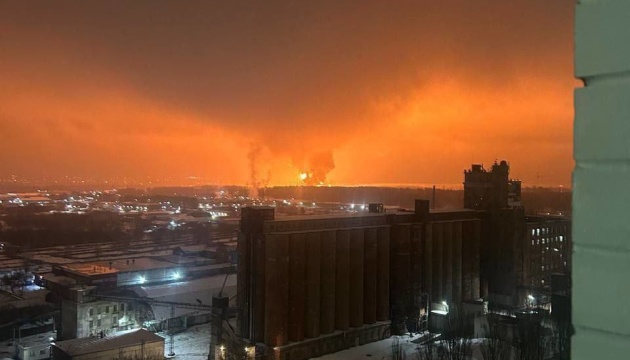 Russia reports strikes on aviation complex in Taganrog, oil depot in Bryansk