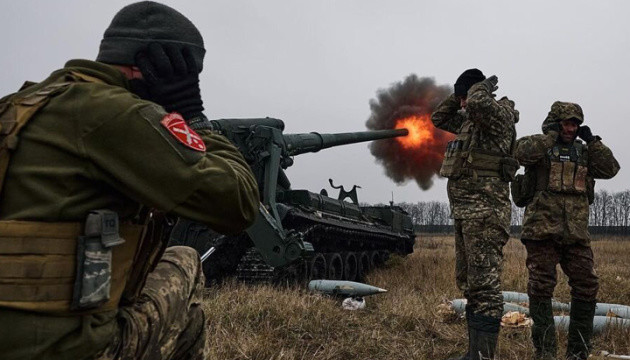 У Кураховому точаться бої, ворожим вогнем зруйновані укріплення окремих позицій ЗСУ