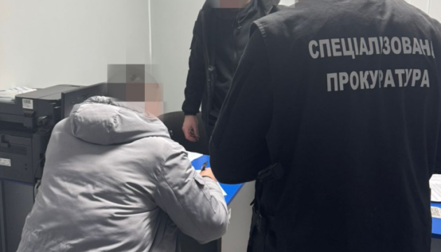 У Вінниці повідомили про підозру військовому, який побив учителя своєї дитини